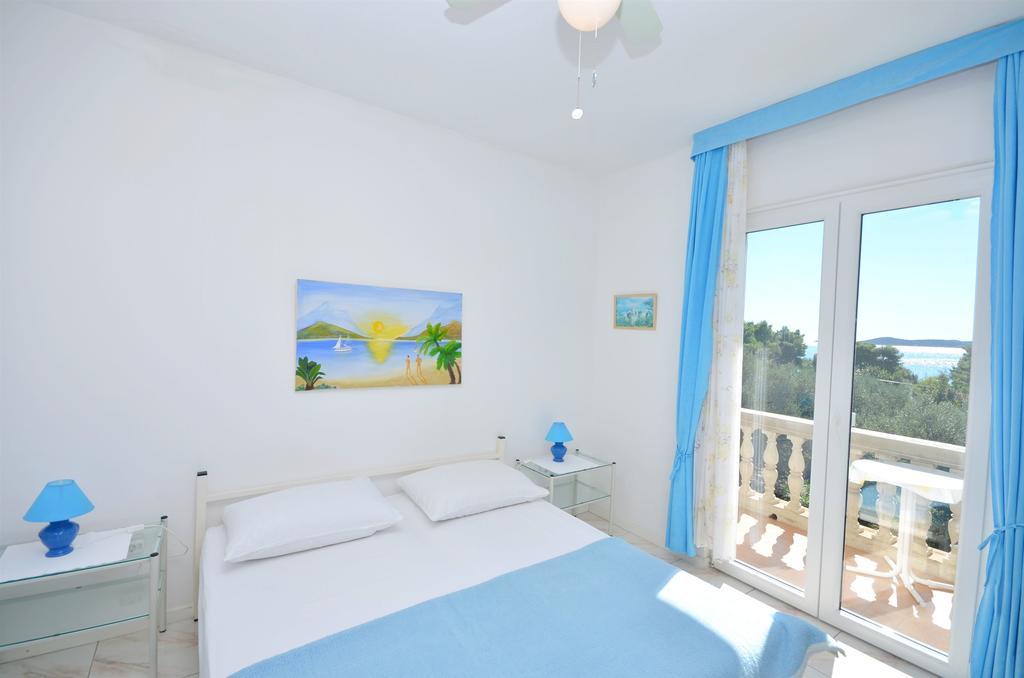 Apartments And Rooms On The Beach Vodice Dış mekan fotoğraf